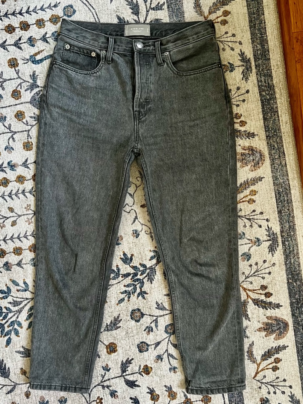 Everlane the 90’s Cheeky Jean 27 crop soft gray with button fly